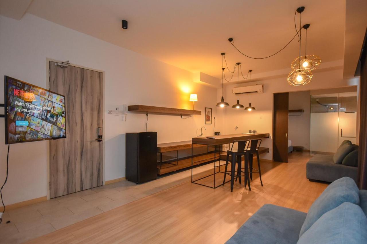 Cube 8Teens By Nest Home Johor Bahru Dış mekan fotoğraf