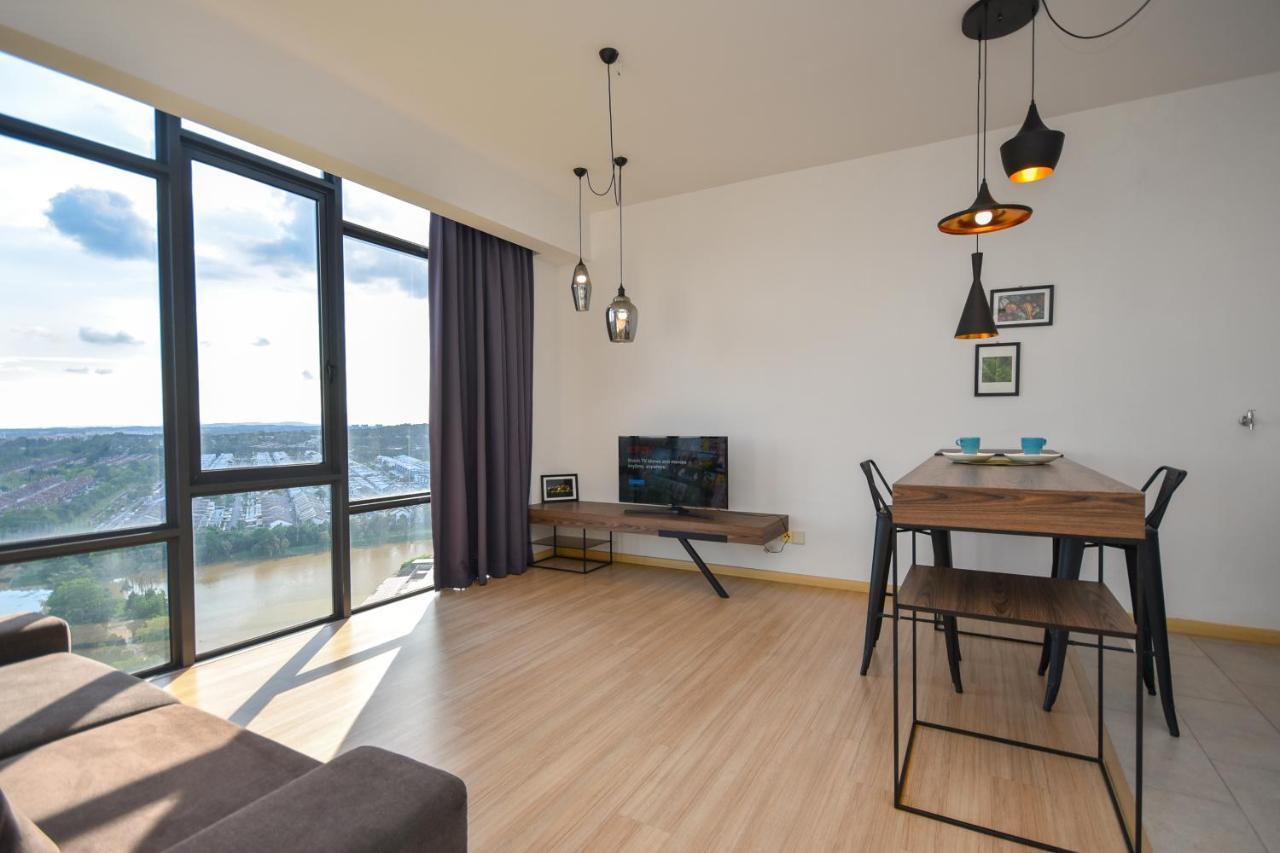 Cube 8Teens By Nest Home Johor Bahru Dış mekan fotoğraf
