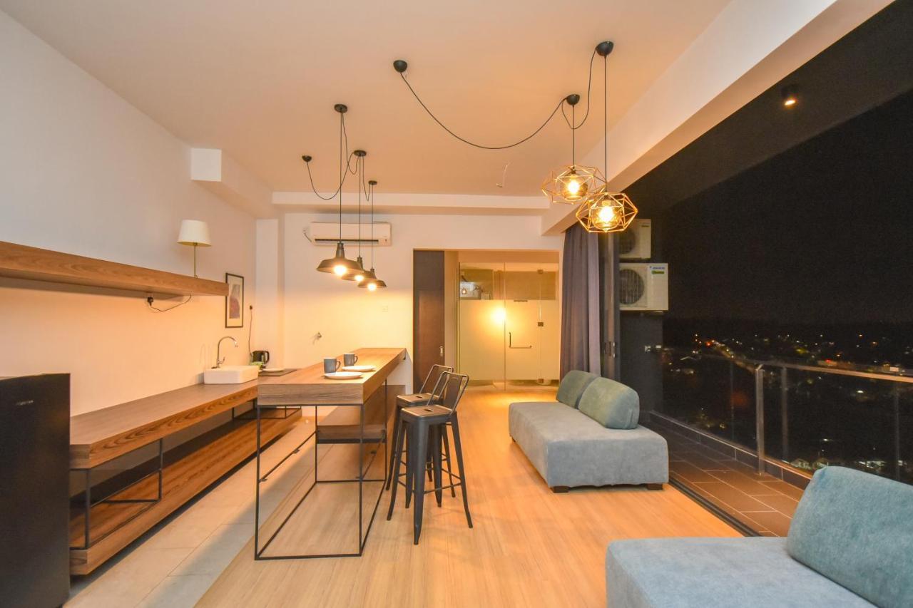 Cube 8Teens By Nest Home Johor Bahru Dış mekan fotoğraf