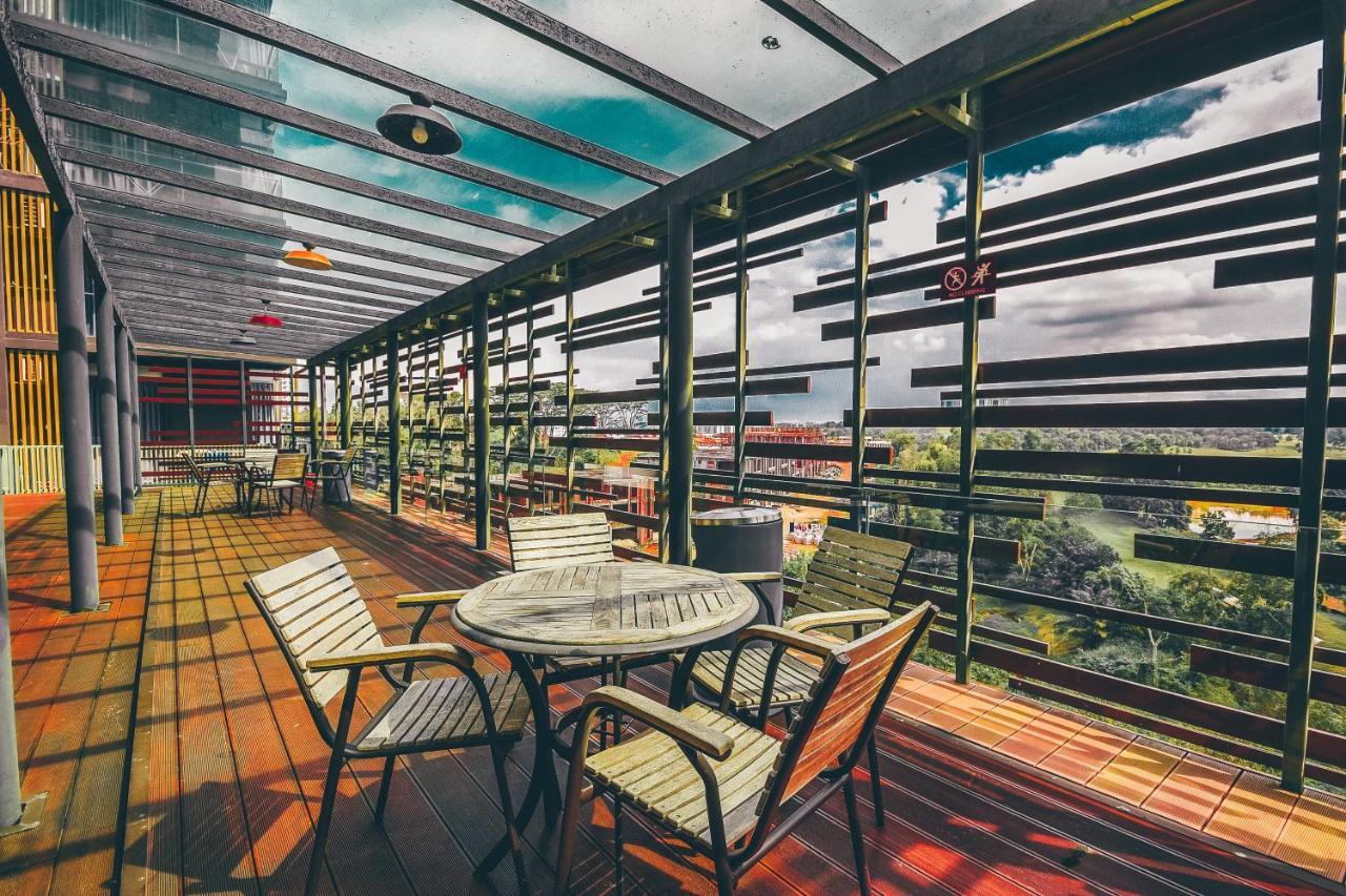 Cube 8Teens By Nest Home Johor Bahru Dış mekan fotoğraf