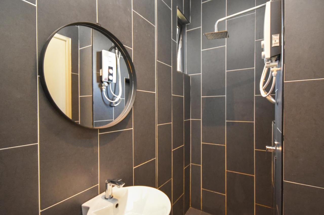 Cube 8Teens By Nest Home Johor Bahru Dış mekan fotoğraf