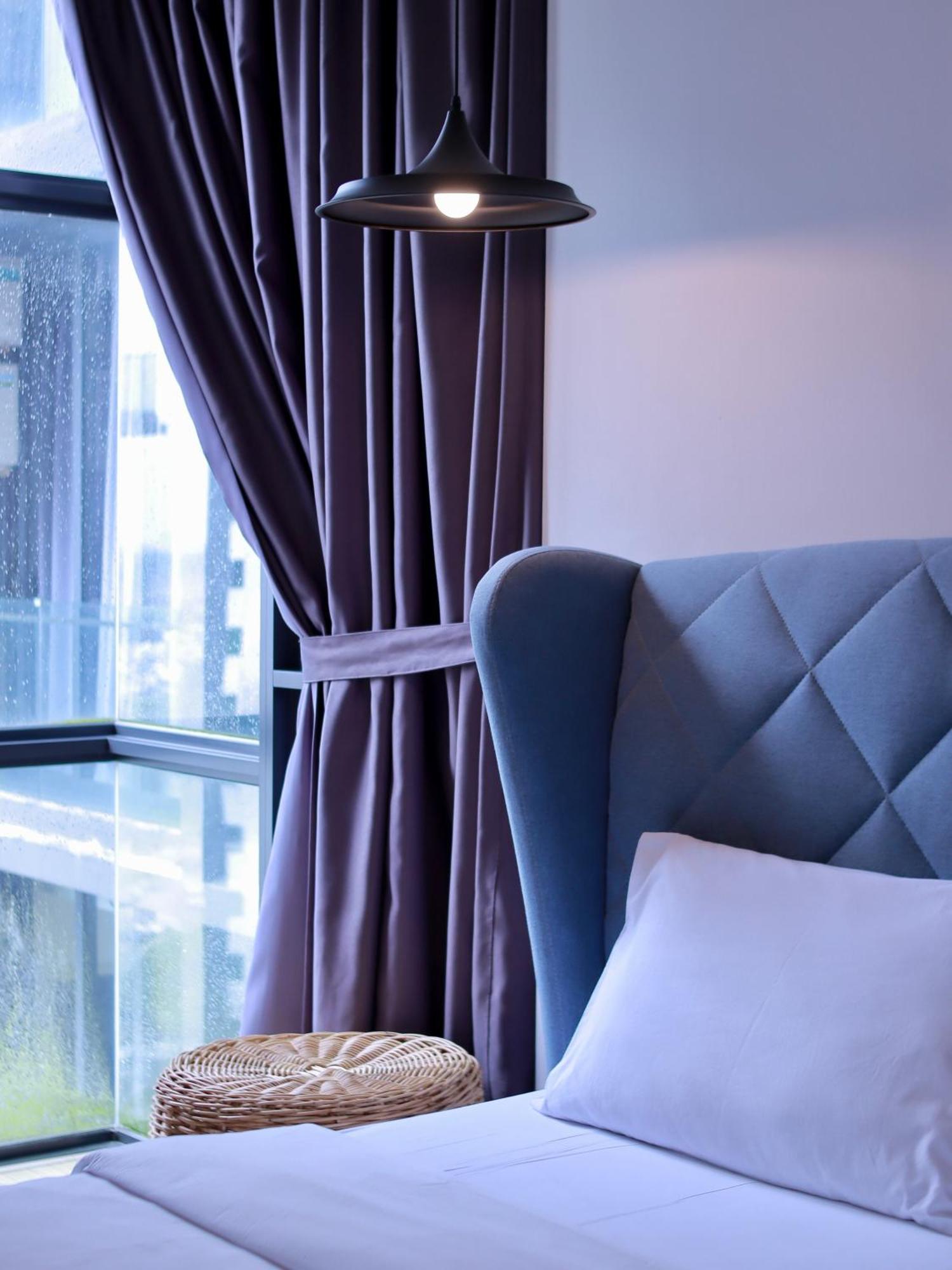 Cube 8Teens By Nest Home Johor Bahru Dış mekan fotoğraf
